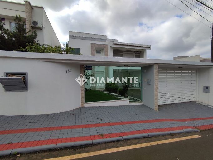 Linda Casa para LocaÃ§Ã£o  FRANCISCO BELTRAO PR - Diamante ImÃ³veis