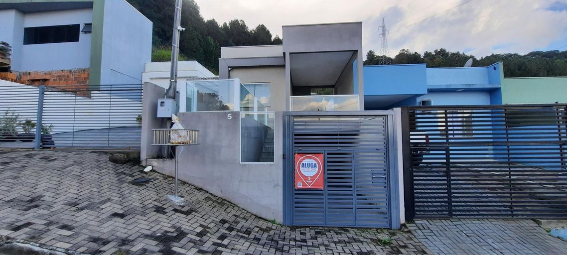Casa com 3 dormitórios para locação, Sadia, FRANCISCO BELTRAO - PR